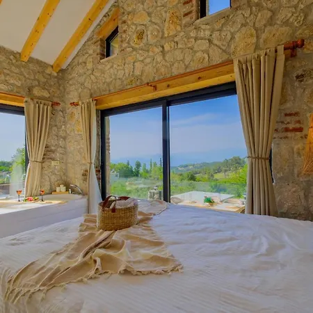 Pegasusstonehouse