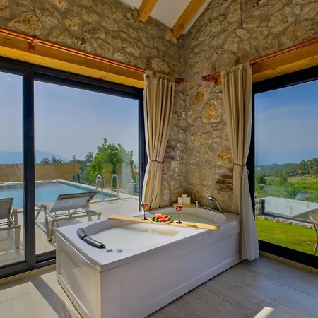 Pegasusstonehouse Villa