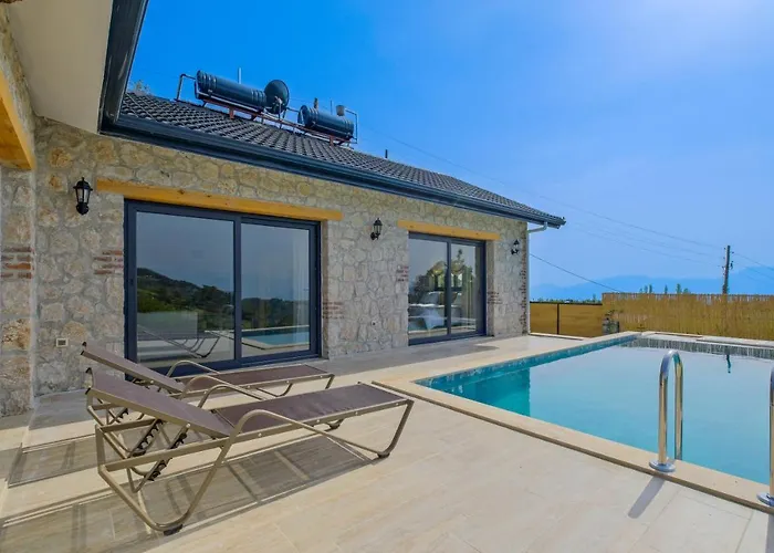 Vila Pegasusstonehouse